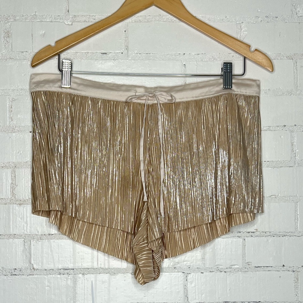 Victorias Secret Gold Lounge Sleep Shorts Accordian Drawstring Size Large